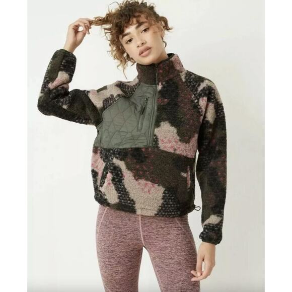 JoyLab Women’s Sherpa Half Zip Pullover Camouflage Sweatshirt Size X-Large - Picture 1 of 9